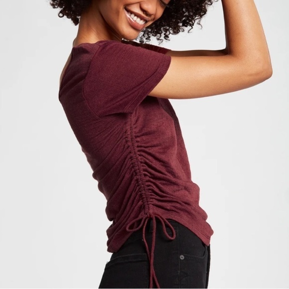 NWT Volcom Shore Shook Ruched Side Short Sleeve Top Maroon - Picture 4 of 8